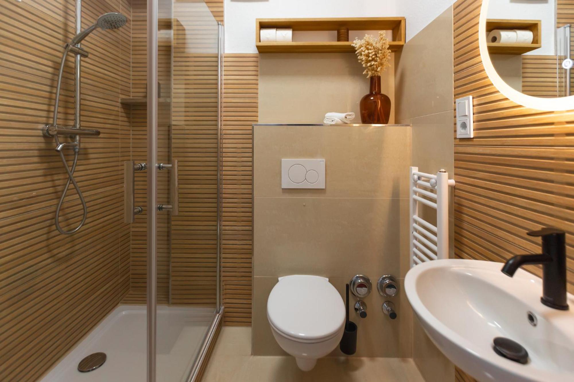 Koje Neun I Apartment Im Zentrum Mit Hafenblick Бремерхафен Экстерьер фото